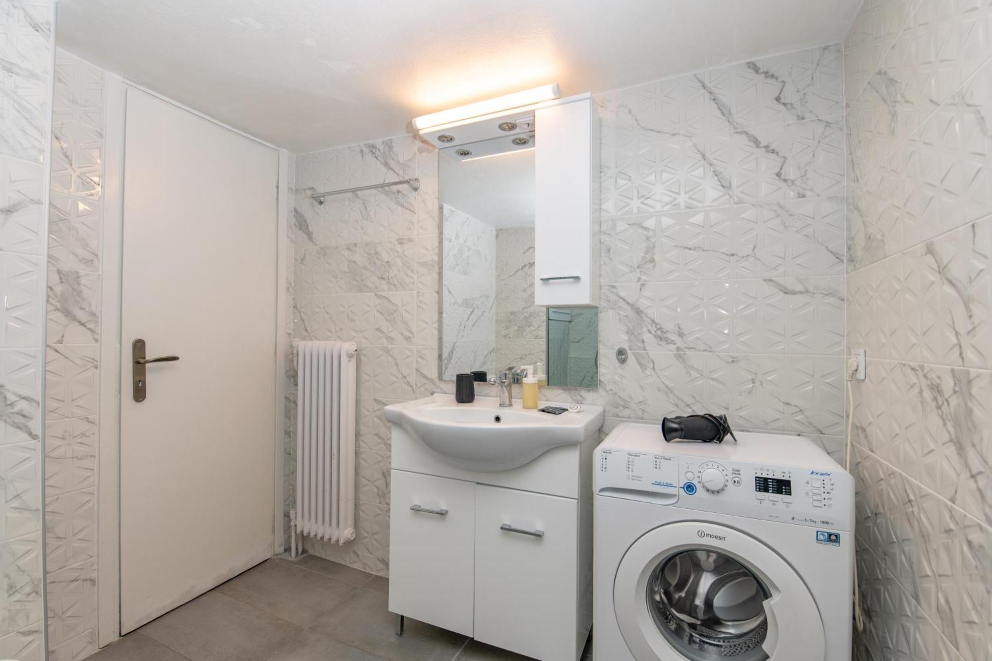 Marina Zeas Livemodern Apartamento Pireu Exterior foto